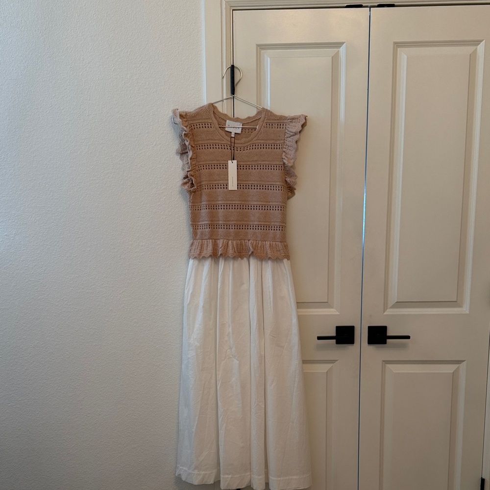 Mable Charming Tan and White Women’s Dress